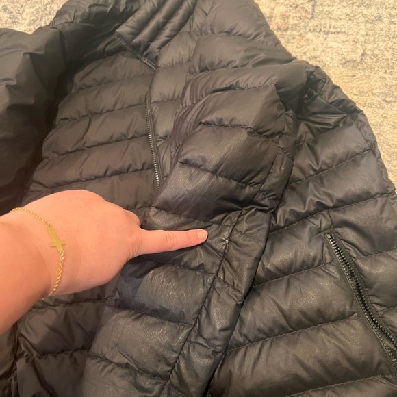 Patagonia Black kids Puffer Jacket - Picture 3 of 5